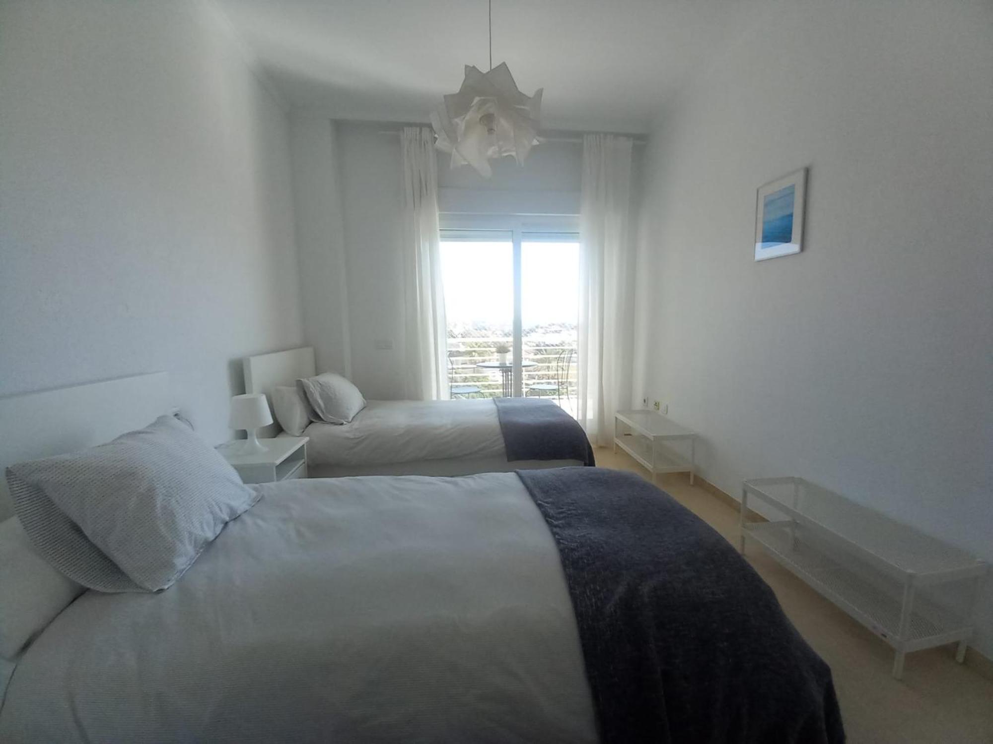 Amplio, Luminoso Y Moderno Apartamento Con Amplia Terraza Y Hermosas Vistas En Exclusiva Urbanizacion Benalmadena Luaran gambar